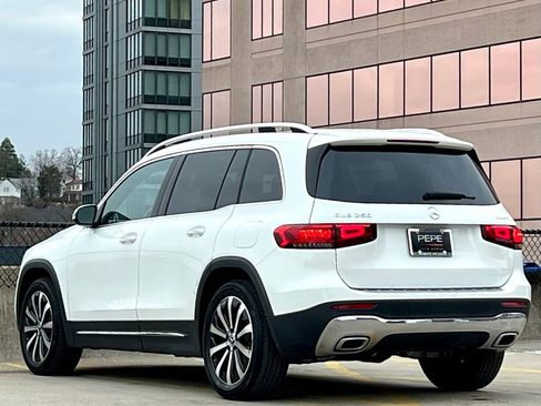 Used 2022 Mercedes-Benz GLB 250 GLB 250 image 1