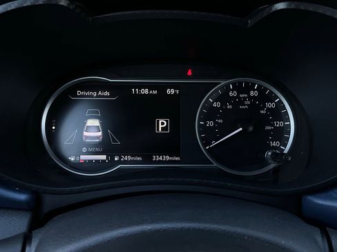 Used 2025 Nissan Versa SV image 33