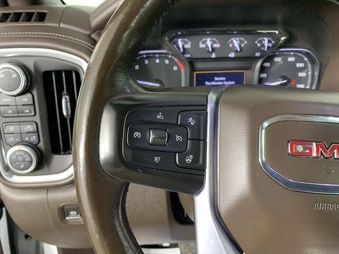Used 2019 GMC Sierra 1500 SLT w/ SLT Premium Plus Package AWD/4WD image 18