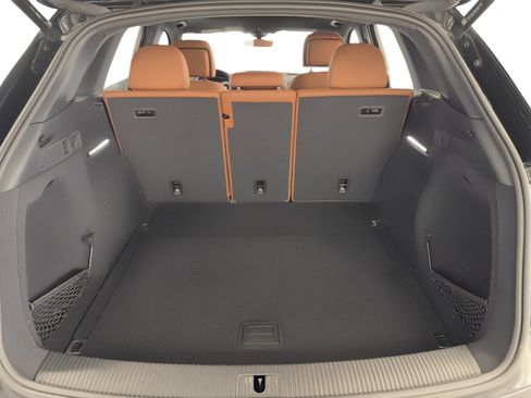 Used 2023 Audi Q5 2.0T Premium Plus w/ Premium Plus Package image 13