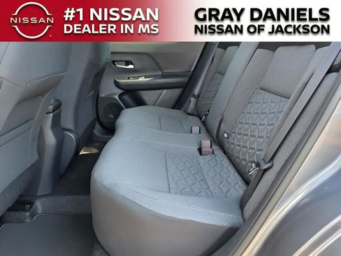 New 2025 Nissan Kicks SV w/ SV Premium Package image 15