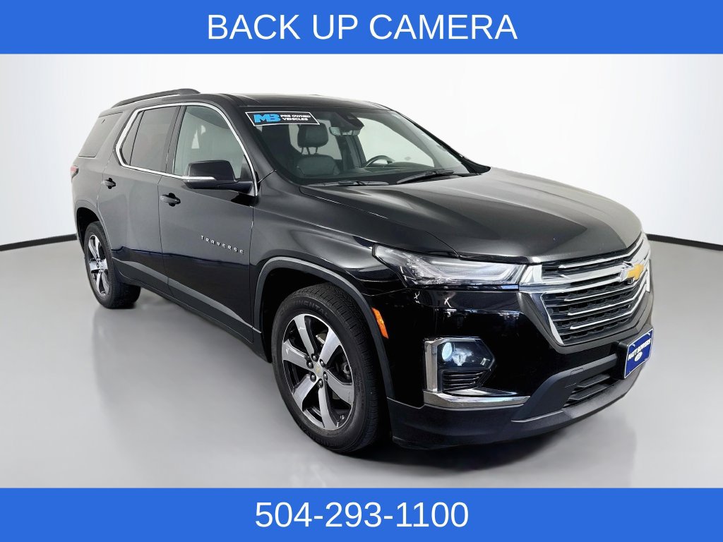 Used 2023 Chevrolet Traverse LT w/ LT Premium Package FWD image 4