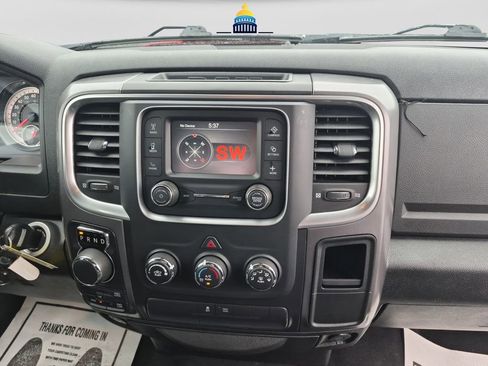 Used 2021 RAM 1500 Classic SLT AWD/4WD image 37