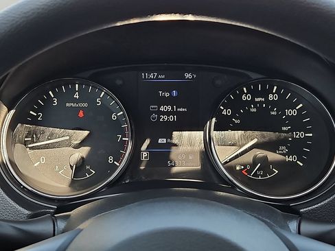 Used 2020 Nissan Rogue Sport SV FWD image 29