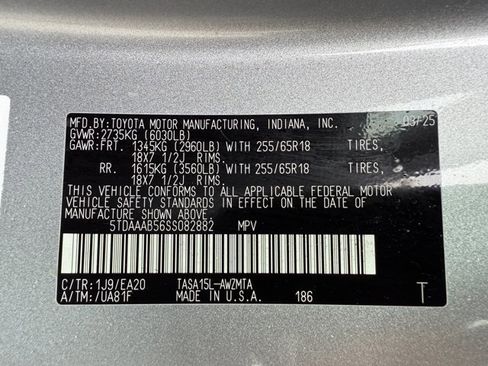 Certified 2025 Toyota Grand Highlander AWD image 34