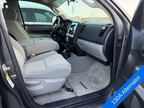 Used 2011 Toyota Tundra 4x4 CrewMax w/ Tow Pkg image 8