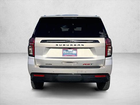 Used 2023 Chevrolet Suburban RST w/ Luxury Package RWD image 4