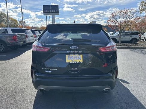 Certified 2021 Ford Edge Titanium w/ Cargo Accessory Package image 6