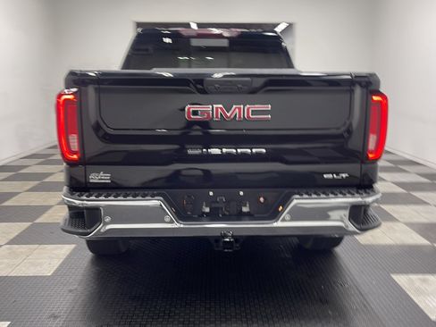 Used 2020 GMC Sierra 1500 SLT w/ SLT Premium Plus Package AWD/4WD image 18