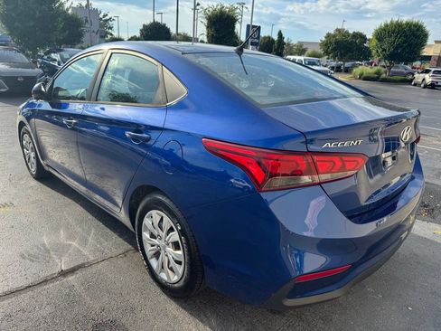 Used 2020 Hyundai Accent SE FWD image 3