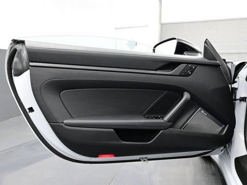 Certified 2026 Porsche 911 Carrera 4 GTS AWD/4WD image 7