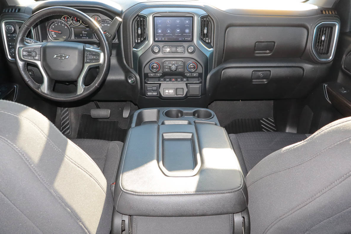 Used 2020 Chevrolet Silverado 1500 RST w/ True North Edition AWD/4WD image 10