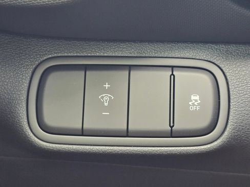 New 2026 Hyundai Venue SEL FWD image 21