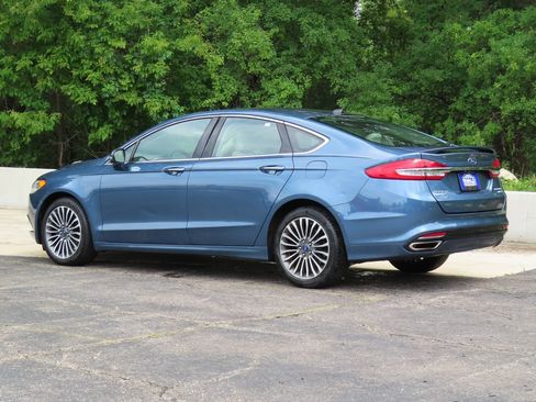 Used 2018 Ford Fusion Titanium AWD/4WD image 7