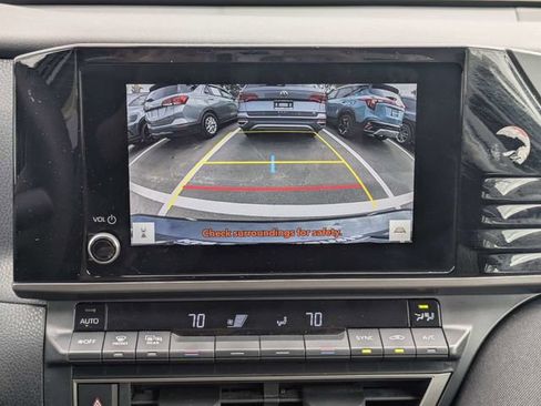 Used 2025 Toyota Camry LE image 20