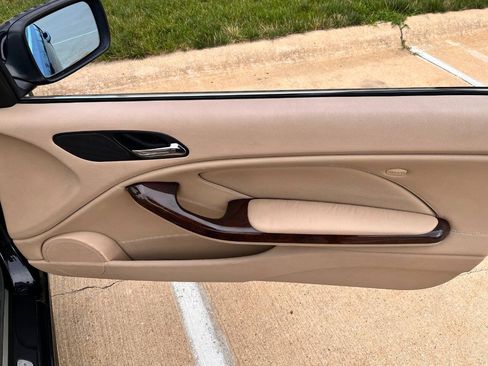 Used 2006 BMW 325Ci Convertible RWD image 22