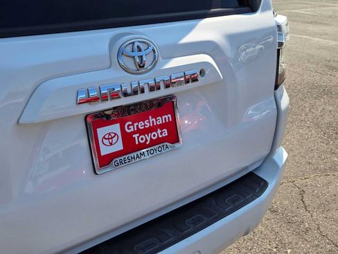 Used 2024 Toyota GR86 Premium RWD image 14