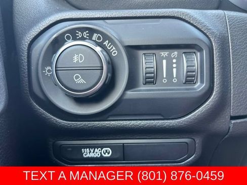 Used 2020 Jeep Gladiator Rubicon AWD/4WD image 24