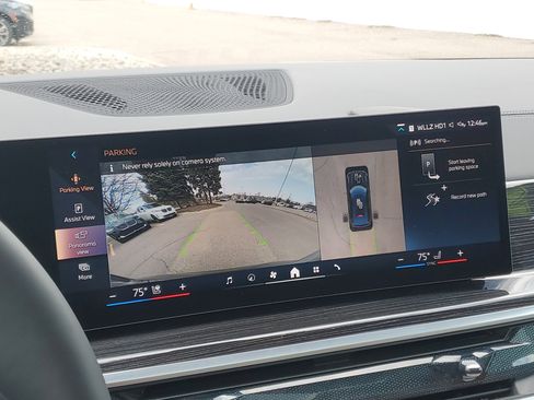 Certified 2026 BMW X6 xDrive40i w/ Climate Comfort Package image 18