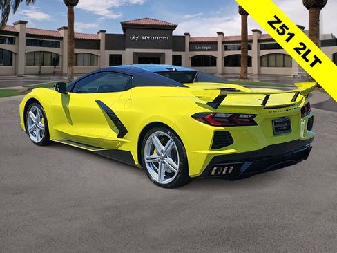 Used 2024 Chevrolet Corvette Stingray Preferred Conv w/ Z51 Performance Package RWD image 6