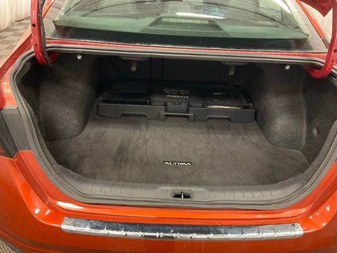 Used 2021 Nissan Altima 2.5 SR image 10