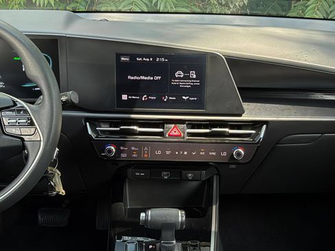 Used 2026 Kia Niro LX FWD image 20
