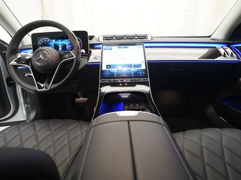 Used 2022 Mercedes-Benz S 580 4MATIC Sedan image 5