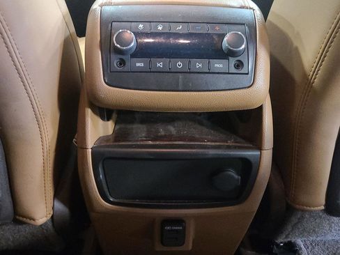 Used 2016 Buick Enclave Leather w/ Trailering Package AWD/4WD image 26