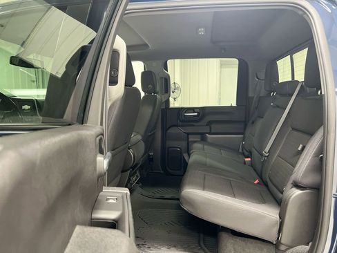 Used 2021 Chevrolet Silverado 2500 LT w/ Convenience Package image 22