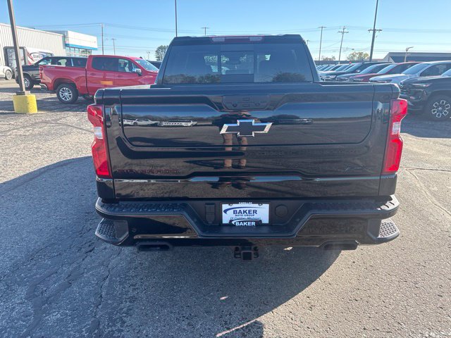 New 2026 Chevrolet Silverado 1500 RST w/ Redline Edition AWD/4WD image 4