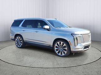 Used 2025 Cadillac Escalade Premium Luxury Platinum AWD/4WD video 2