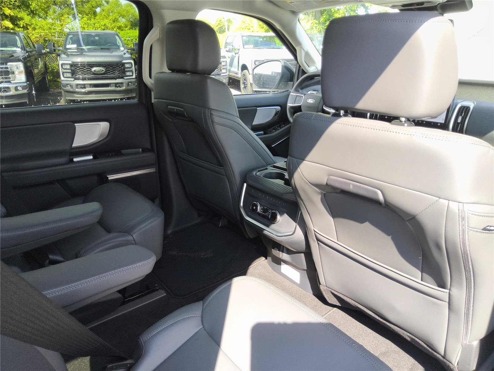New 2026 Ford Expedition Max Active RWD image 29