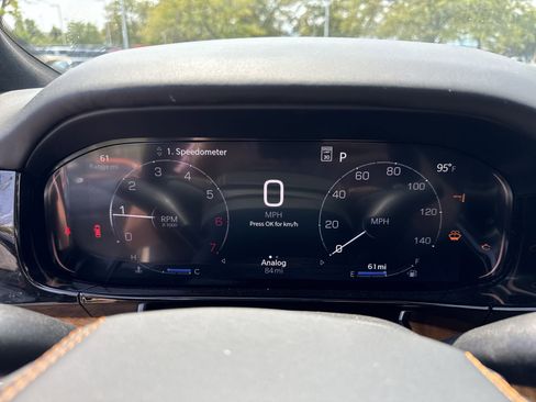 New 2024 Jeep Grand Wagoneer Series III w/ Flexible Seating Group image 22