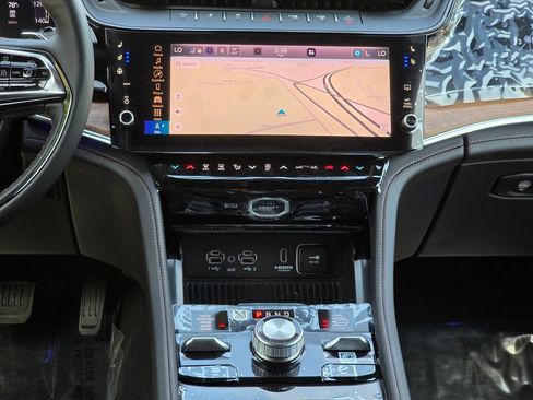 New 2026 Jeep Grand Cherokee L Summit AWD/4WD image 30