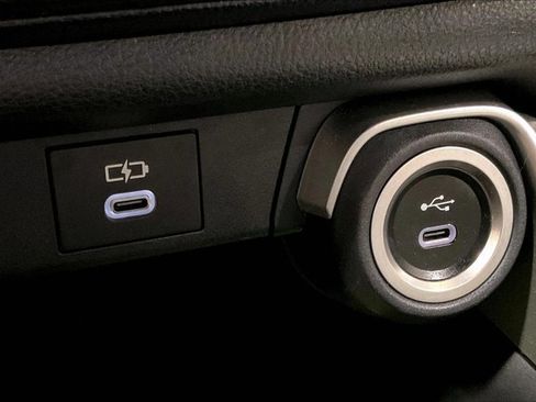 Certified 2024 Toyota Grand Highlander AWD image 35