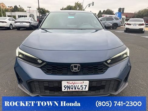 Used 2025 Honda Civic Sport image 2