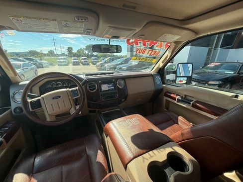 Used 2012 Ford F350 King Ranch w/ King Ranch w/Chrome Pkg AWD/4WD image 3