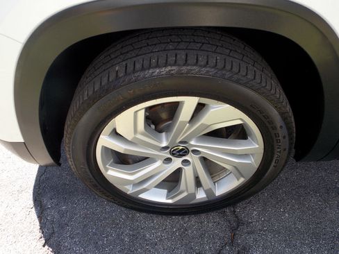 Used 2021 Volkswagen Atlas SE w/ Panoramic Sunroof Package image 20