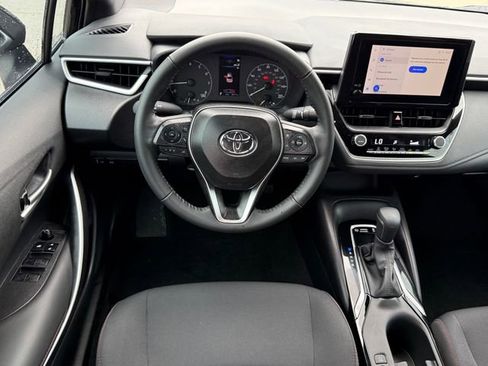 Used 2025 Toyota Corolla SE FWD image 24