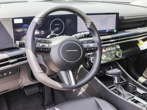 New 2025 Hyundai Tucson SEL image 10