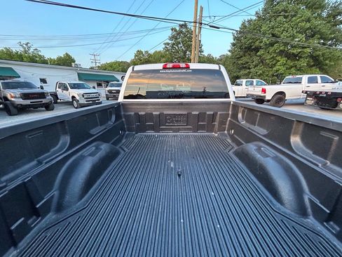 Used 2019 Chevrolet Silverado 2500 LT AWD/4WD image 8