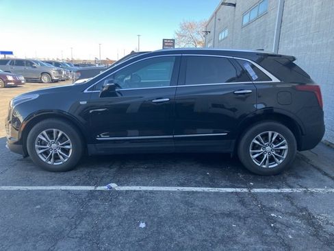 Used 2023 Cadillac XT5 Premium Luxury image 3