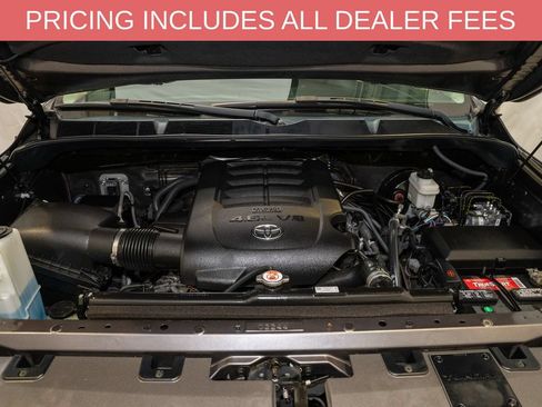 Used 2019 Toyota Tundra SR5 w/ SR5 Upgrade Package RWD image 18
