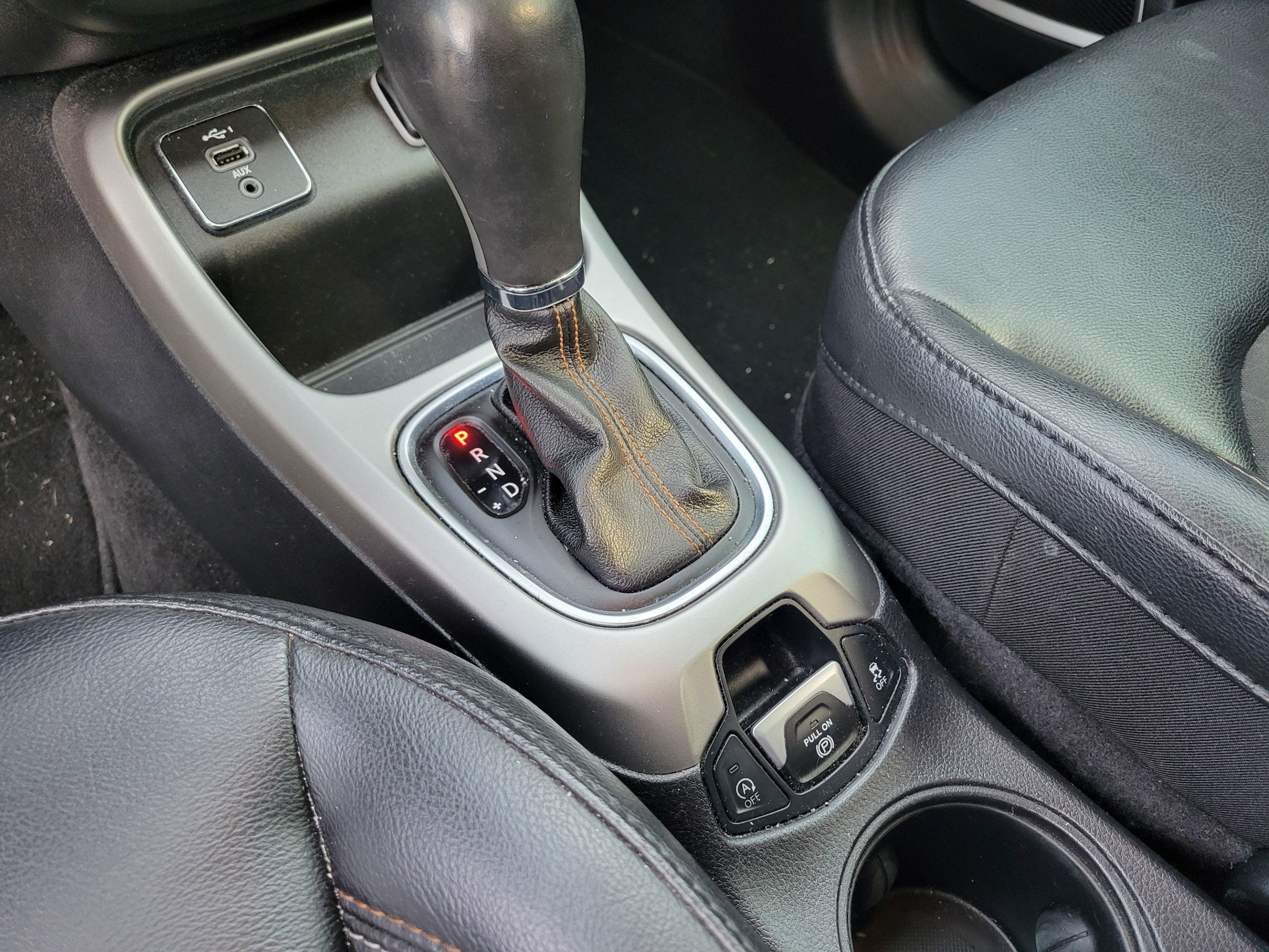 Used 2019 Jeep Compass Latitude FWD image 26