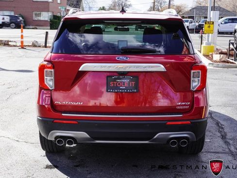 Used 2022 Ford Explorer Platinum w/ Equipment Group 601A image 21