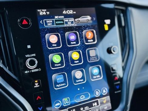 Used 2024 Subaru Outback Wilderness image 13