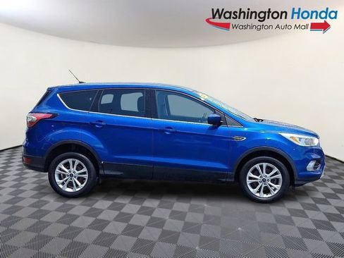 Used 2017 Ford Escape SE FWD image 7