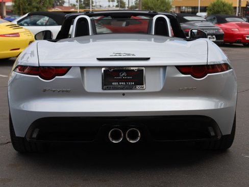Used 2019 Jaguar F-TYPE R-Dynamic RWD image 14