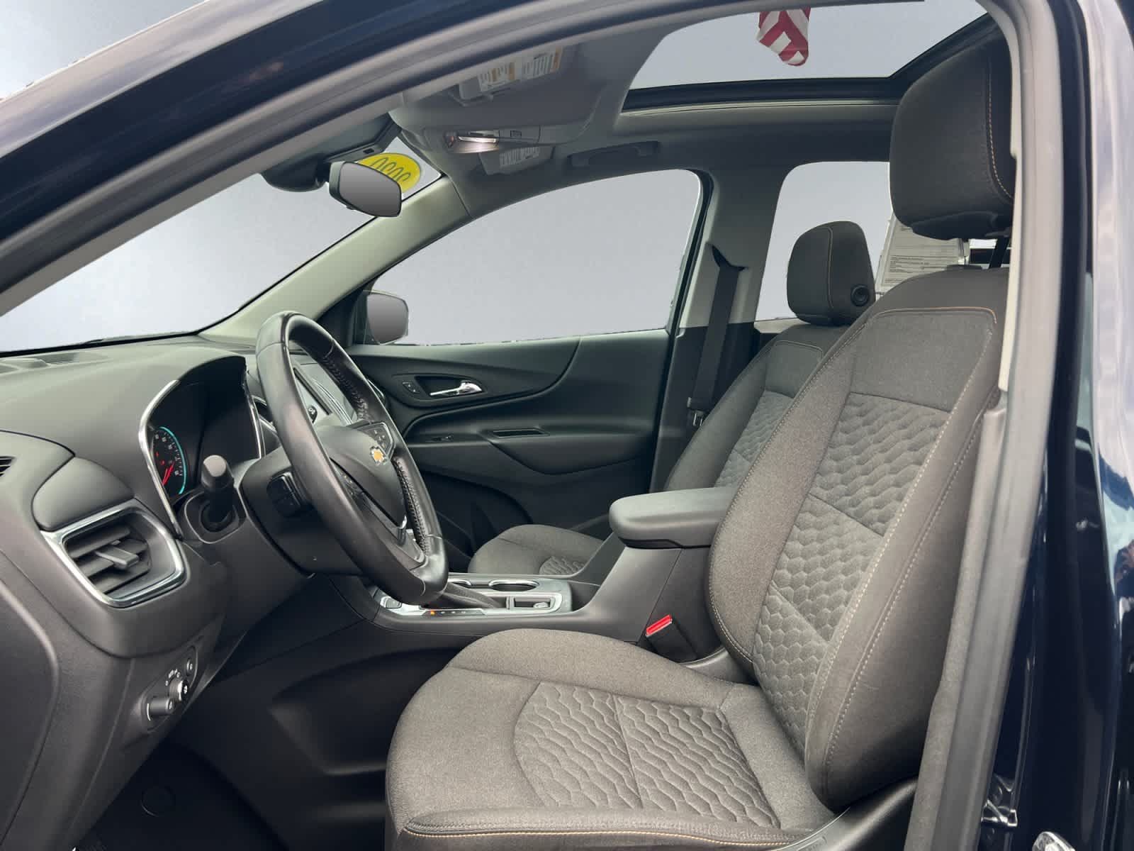 Used 2020 Chevrolet Equinox LT AWD/4WD image 11