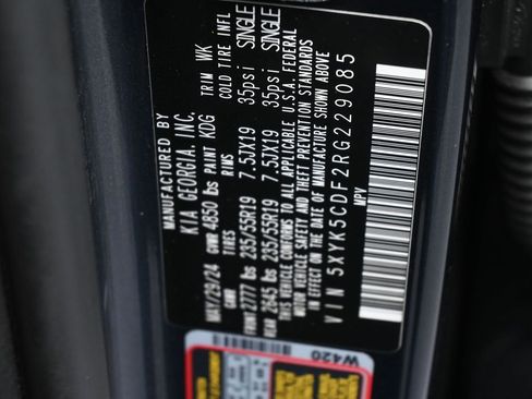 Used 2024 Kia Sportage SX image 18